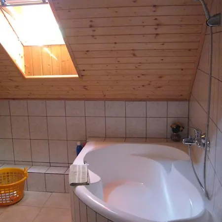 Balatonlelle-kishegy Apartamento *